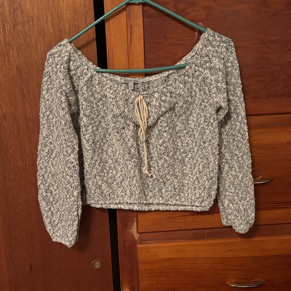 Charlotte Russe Gray and Cream Marled Knit Top